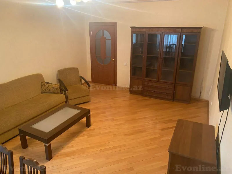 Satılır 2 otaqlı Mənzil Yeni tikili 70 m² Gənclik m. - şəkil 3