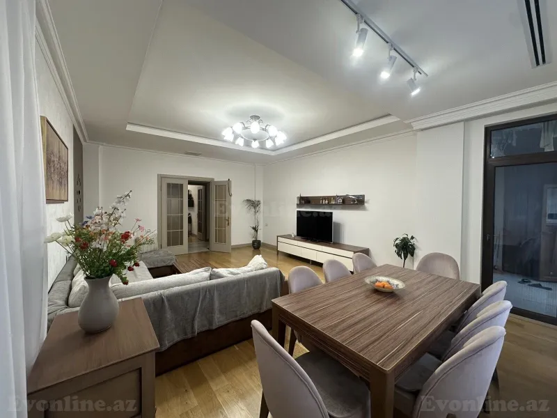 Satılır 3 otaqlı Mənzil Yeni tikili 130 m² Nəsimi r. - şəkil 2