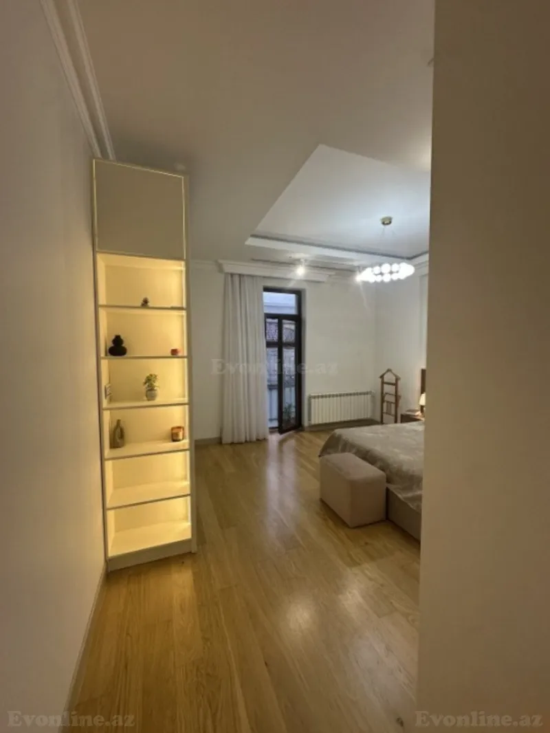 Satılır 3 otaqlı Mənzil Yeni tikili 130 m² Nəsimi r. - şəkil 5