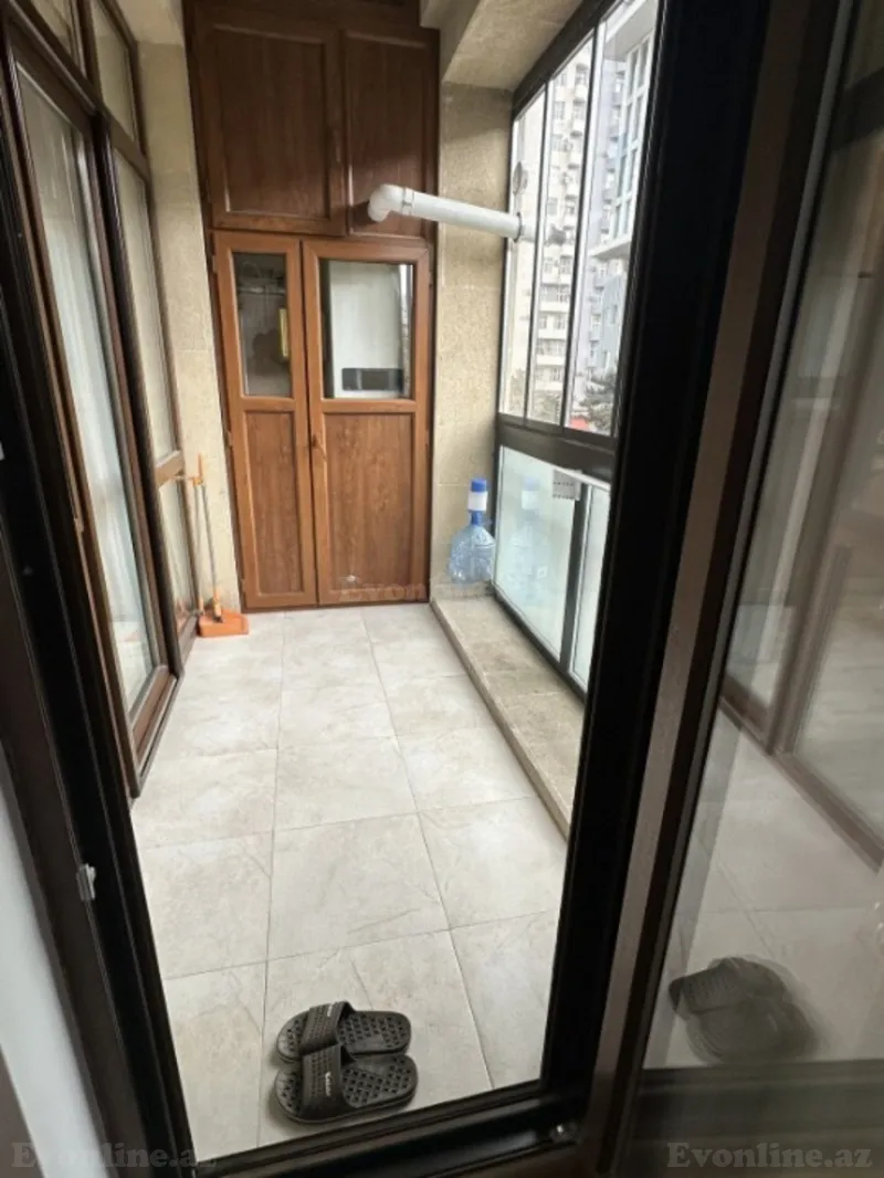 Satılır 3 otaqlı Mənzil Yeni tikili 130 m² Nəsimi r. - şəkil 14