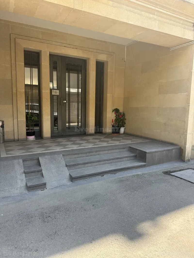 Satılır 3 otaqlı Mənzil Yeni tikili 130 m² Nəsimi r. - şəkil 18