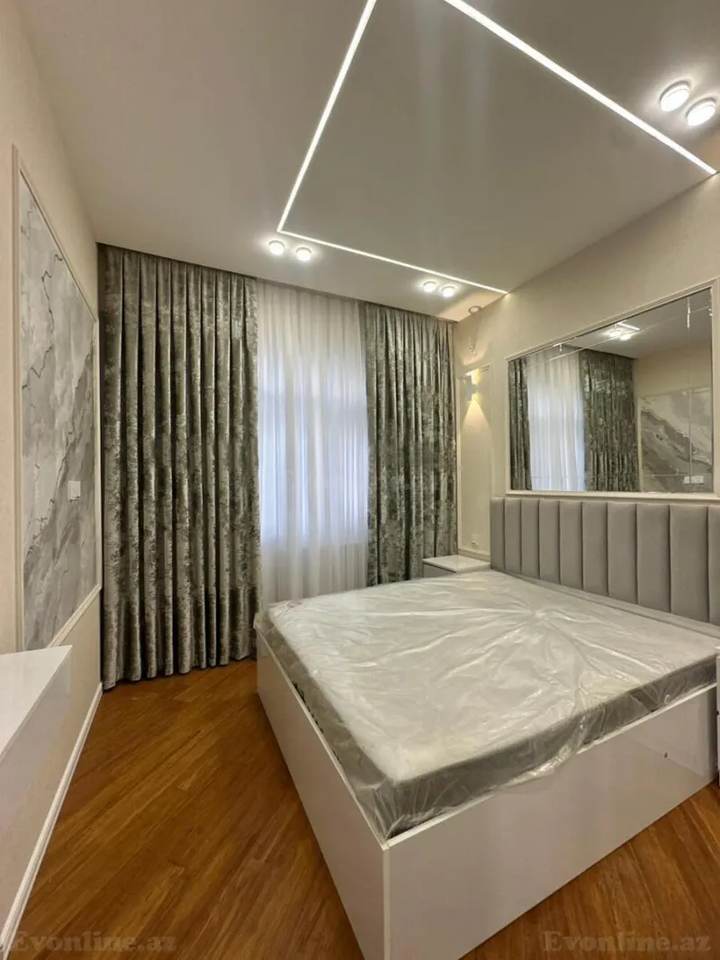 Satılır 2 otaqlı Mənzil Yeni tikili 75 m² Xətai r. - şəkil 5