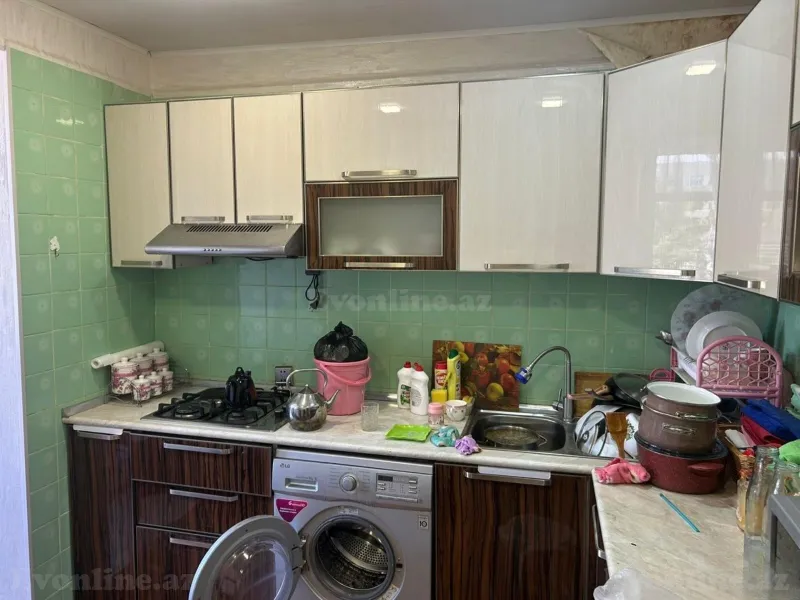 Satılır 3 otaqlı Mənzil Köhnə tikili 72 m² Yeni Günəşli - şəkil 10