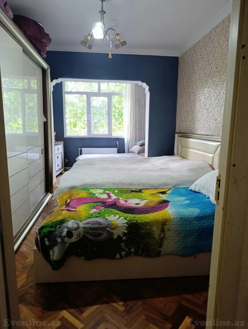 Satılır 2 otaqlı Mənzil Köhnə tikili 65 m² Binəqədi r. - şəkil 3