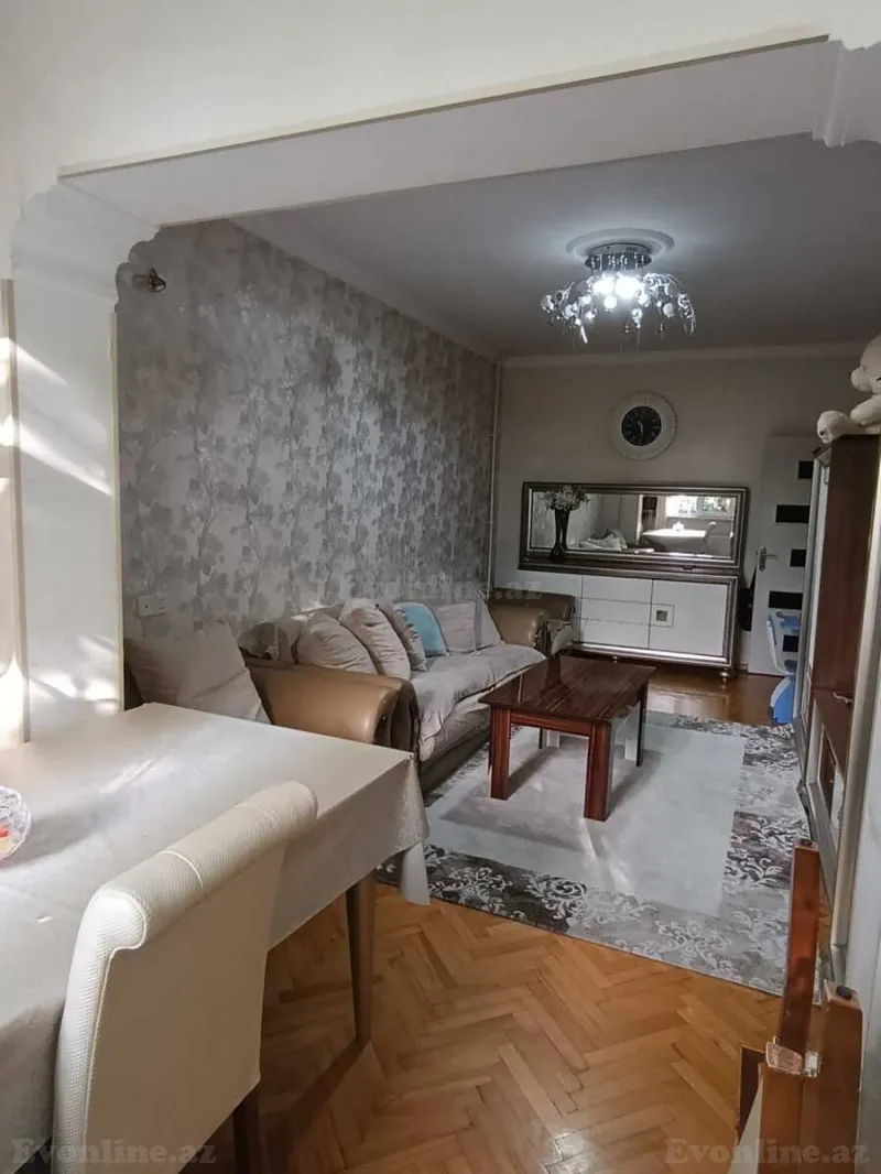 Satılır 2 otaqlı Mənzil Köhnə tikili 65 m² Binəqədi r. - şəkil 6