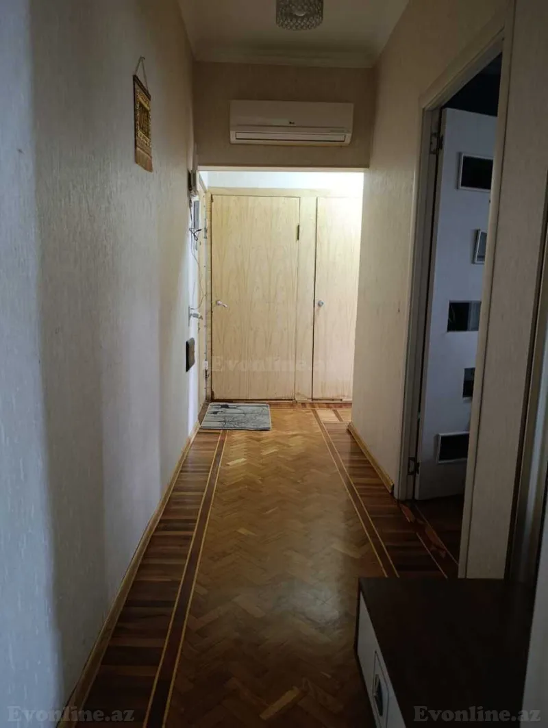 Satılır 2 otaqlı Mənzil Köhnə tikili 65 m² Binəqədi r. - şəkil 7