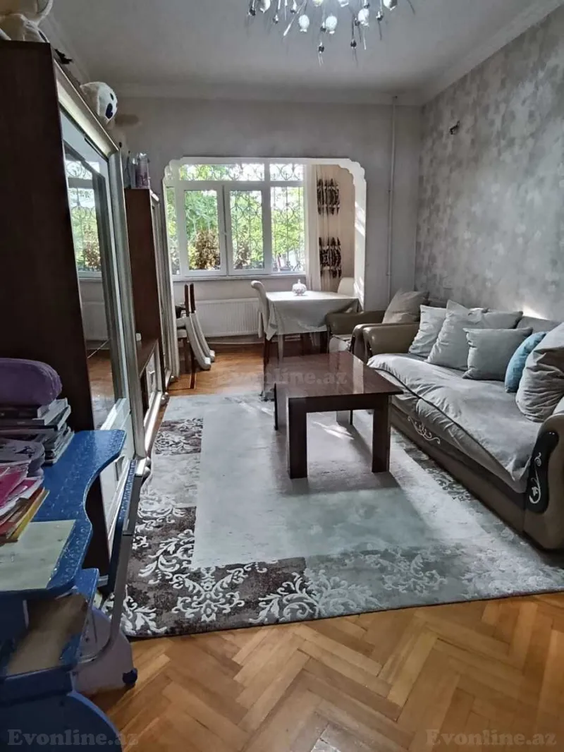 Satılır 2 otaqlı Mənzil Köhnə tikili 65 m² Binəqədi r. - şəkil 8