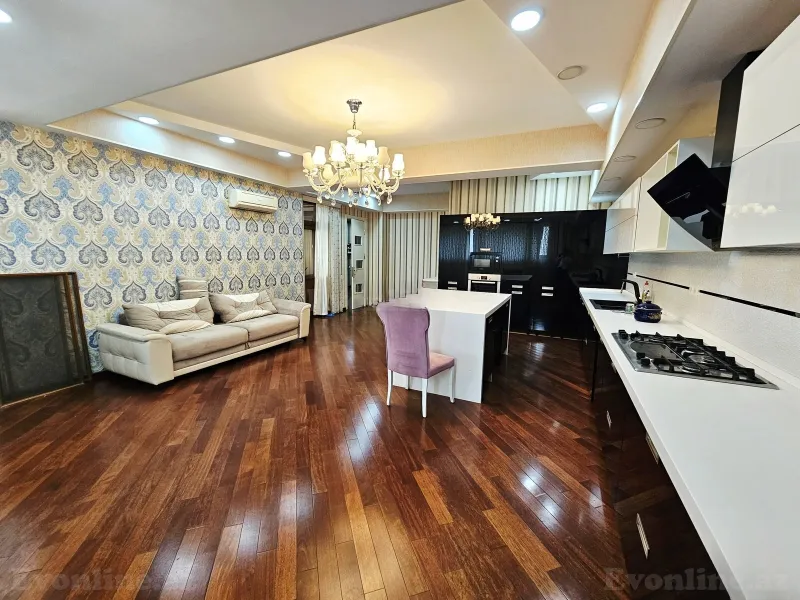 Satılır 7 otaqlı Mənzil Yeni tikili 550 m² Nizami m. - şəkil 17