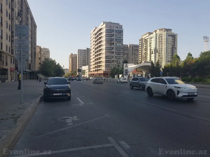 Kirayə verilir 3 otaqlı Mənzil Köhnə tikili 100 m² Gənclik m. - şəkil 6