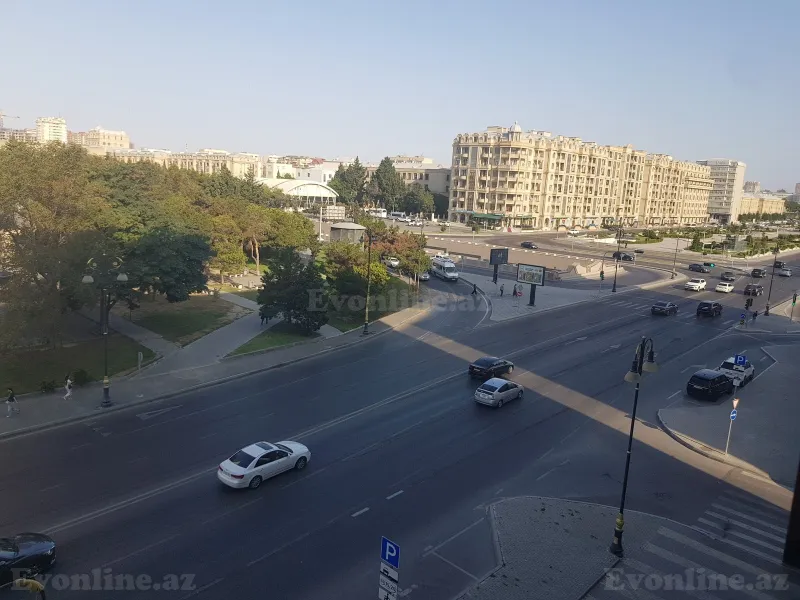 Kirayə verilir 3 otaqlı Mənzil Köhnə tikili 100 m² Gənclik m. - şəkil 9