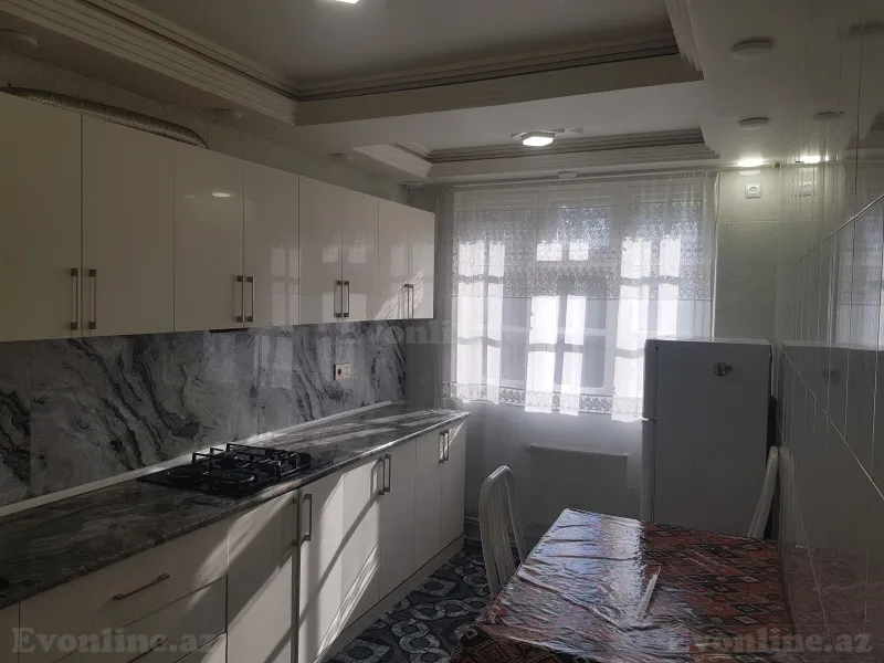 Kirayə verilir 3 otaqlı Mənzil Köhnə tikili 100 m² Gənclik m. - şəkil 10
