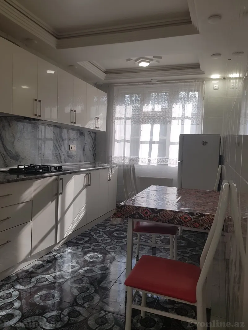 Kirayə verilir 3 otaqlı Mənzil Köhnə tikili 100 m² Gənclik m. - şəkil 11