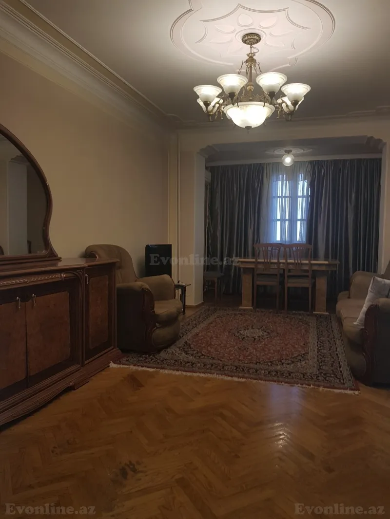Kirayə verilir 3 otaqlı Mənzil Köhnə tikili 100 m² Gənclik m. - şəkil 19