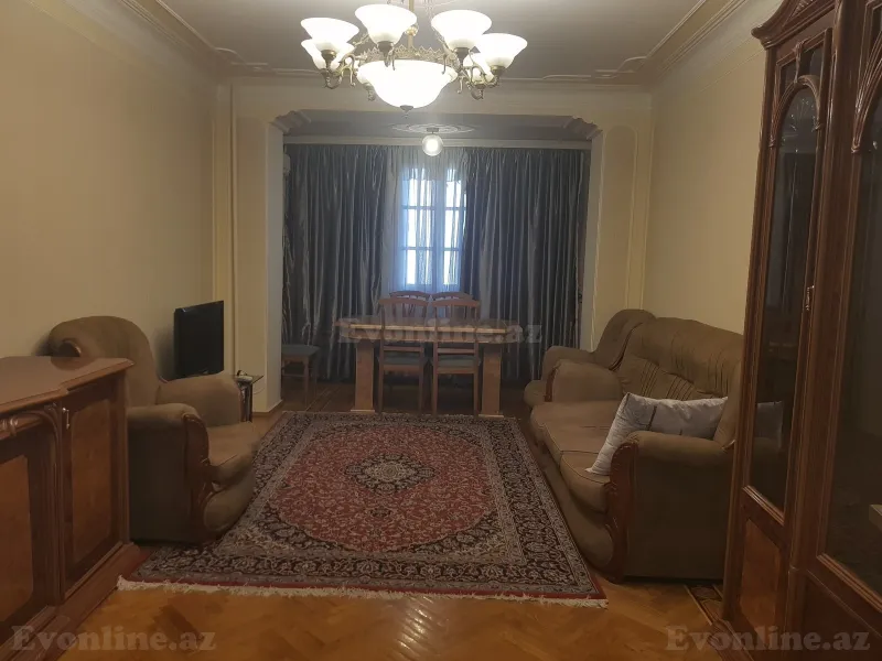 Kirayə verilir 3 otaqlı Mənzil Köhnə tikili 100 m² Gənclik m. - şəkil 20
