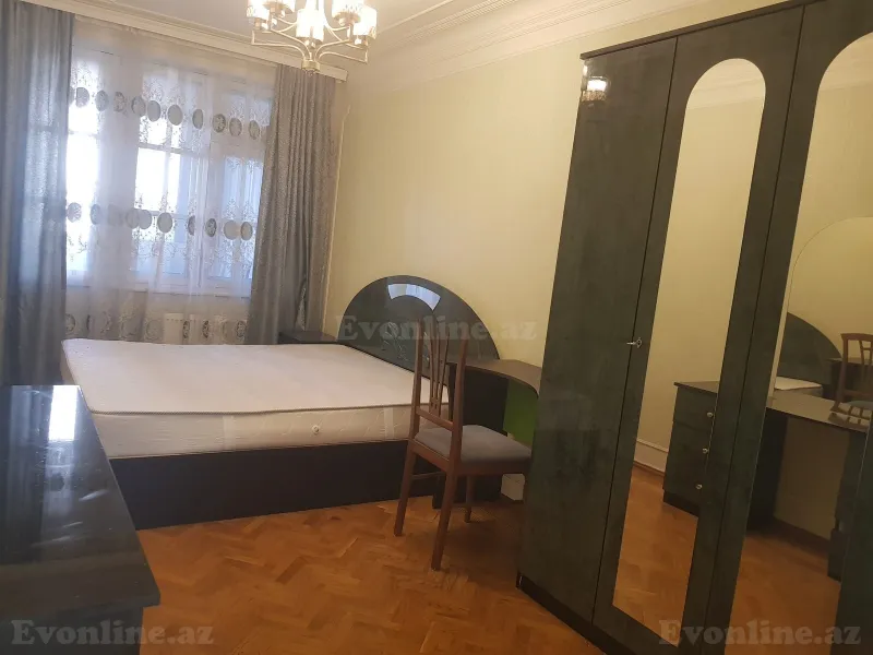 Kirayə verilir 3 otaqlı Mənzil Köhnə tikili 100 m² Gənclik m. - şəkil 23