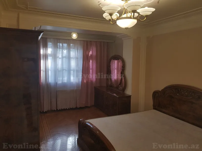 Kirayə verilir 3 otaqlı Mənzil Köhnə tikili 100 m² Gənclik m. - şəkil 26