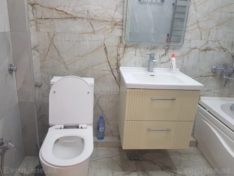 Kirayə verilir 3 otaqlı Mənzil Köhnə tikili 100 m² Gənclik m. - şəkil 28