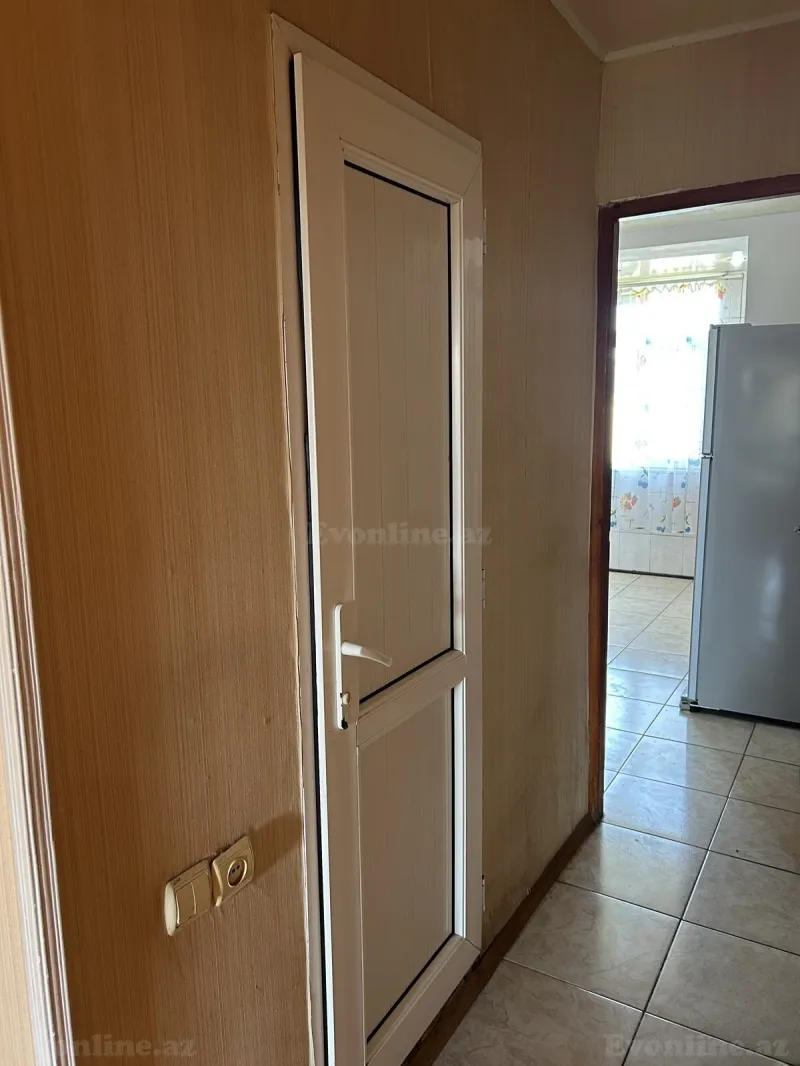 Satılır 3 otaqlı Mənzil Köhnə tikili 60 m² Gənclik m. - şəkil 11
