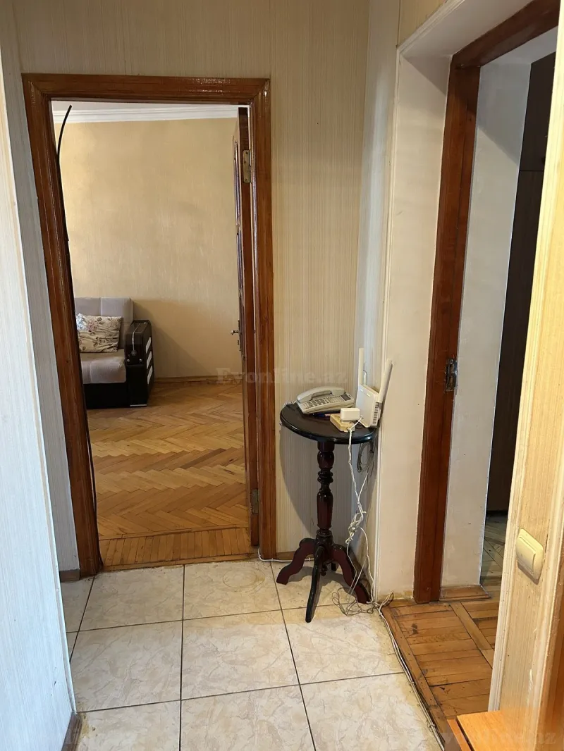 Satılır 3 otaqlı Mənzil Köhnə tikili 60 m² Gənclik m. - şəkil 14