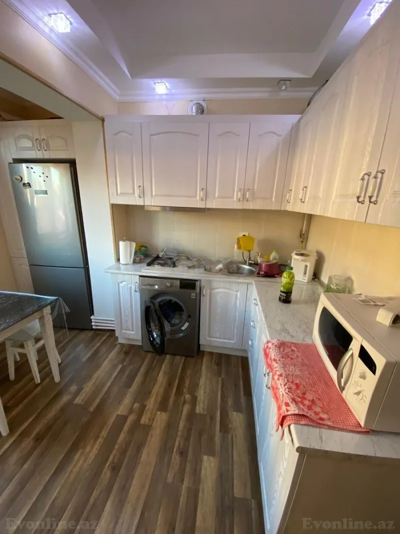 Satılır 2 otaqlı Mənzil Köhnə tikili 65 m² Həzi Aslanov m. - şəkil 7