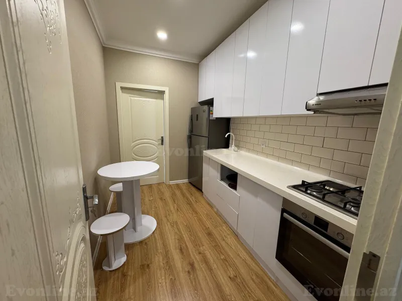 Kirayə verilir 3 otaqlı Mənzil Yeni tikili 100 m² Həzi Aslanov m. - şəkil 9
