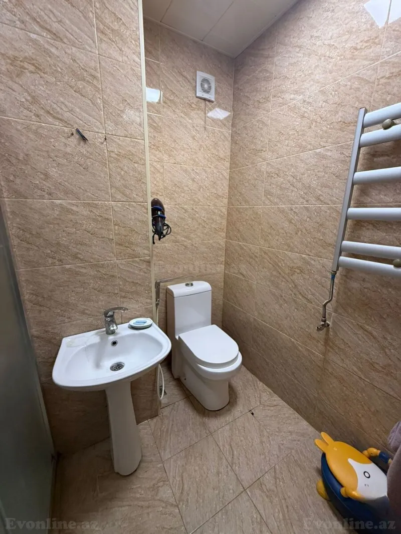 Satılır 2 otaqlı Mənzil Yeni tikili 67 m² 8 Noyabr m. - şəkil 5