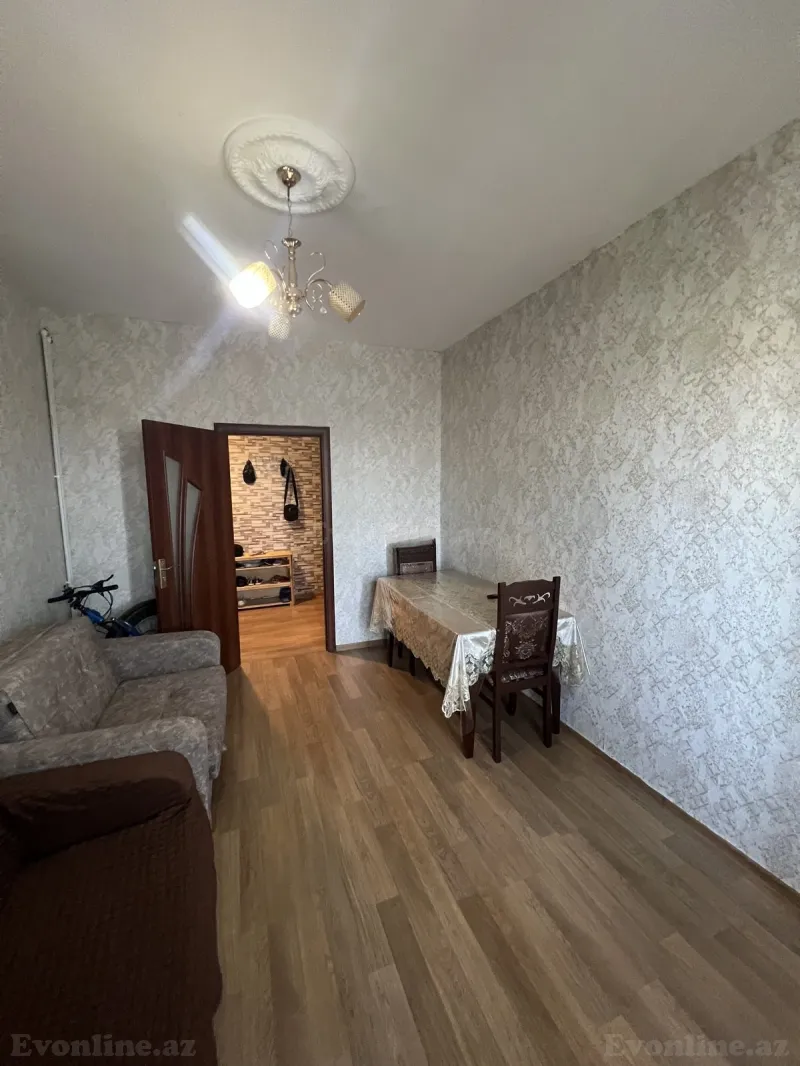 Satılır 2 otaqlı Mənzil Köhnə tikili 55 m² Yeni Günəşli - şəkil 5