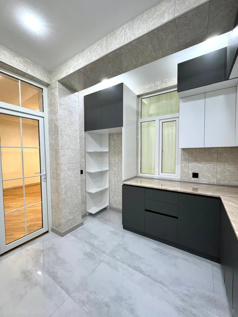 Satılır 3 otaqlı Mənzil Yeni tikili 95 m² Həzi Aslanov m. - şəkil 3