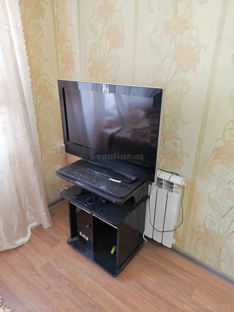 Kirayə verilir 1 otaqlı Mənzil Köhnə tikili 32 m² Qara Qarayev m. - şəkil 3