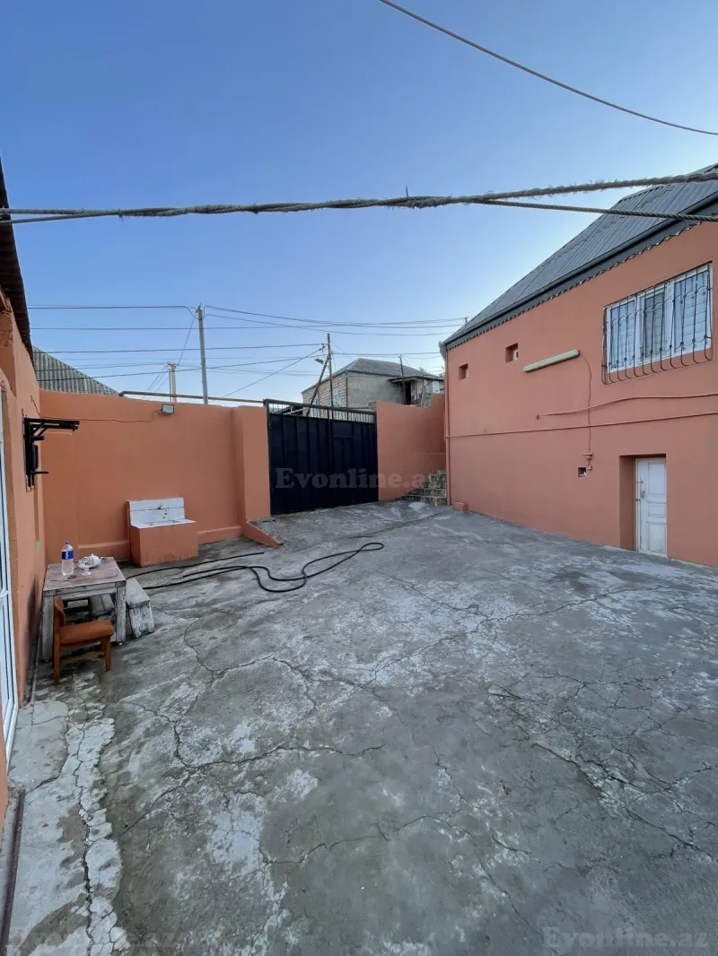 4 otaqlı Həyət evi 105 m² Sulutəpə Satılır