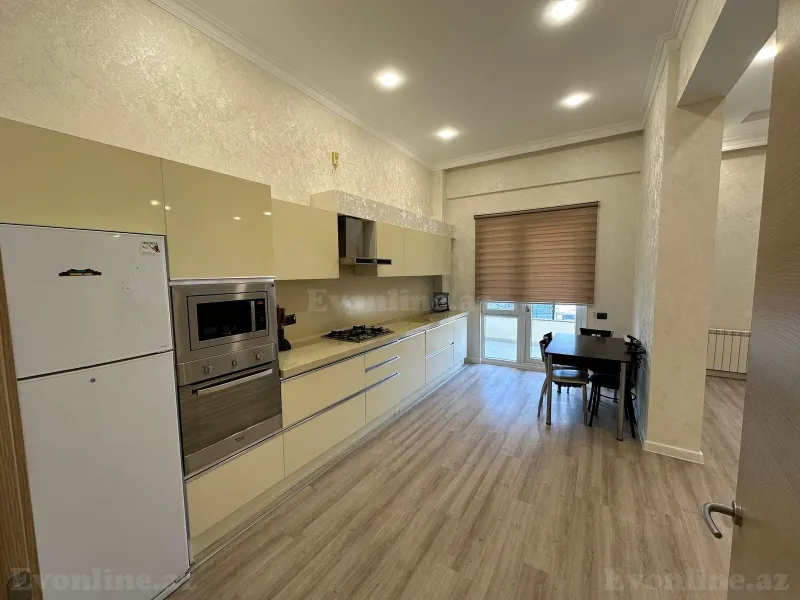 Kirayə verilir 3 otaqlı Mənzil Yeni tikili 155 m² Nəsimi r. - şəkil 3
