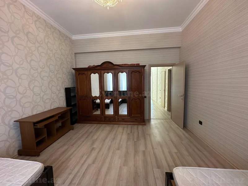 Kirayə verilir 3 otaqlı Mənzil Yeni tikili 155 m² Nəsimi r. - şəkil 10