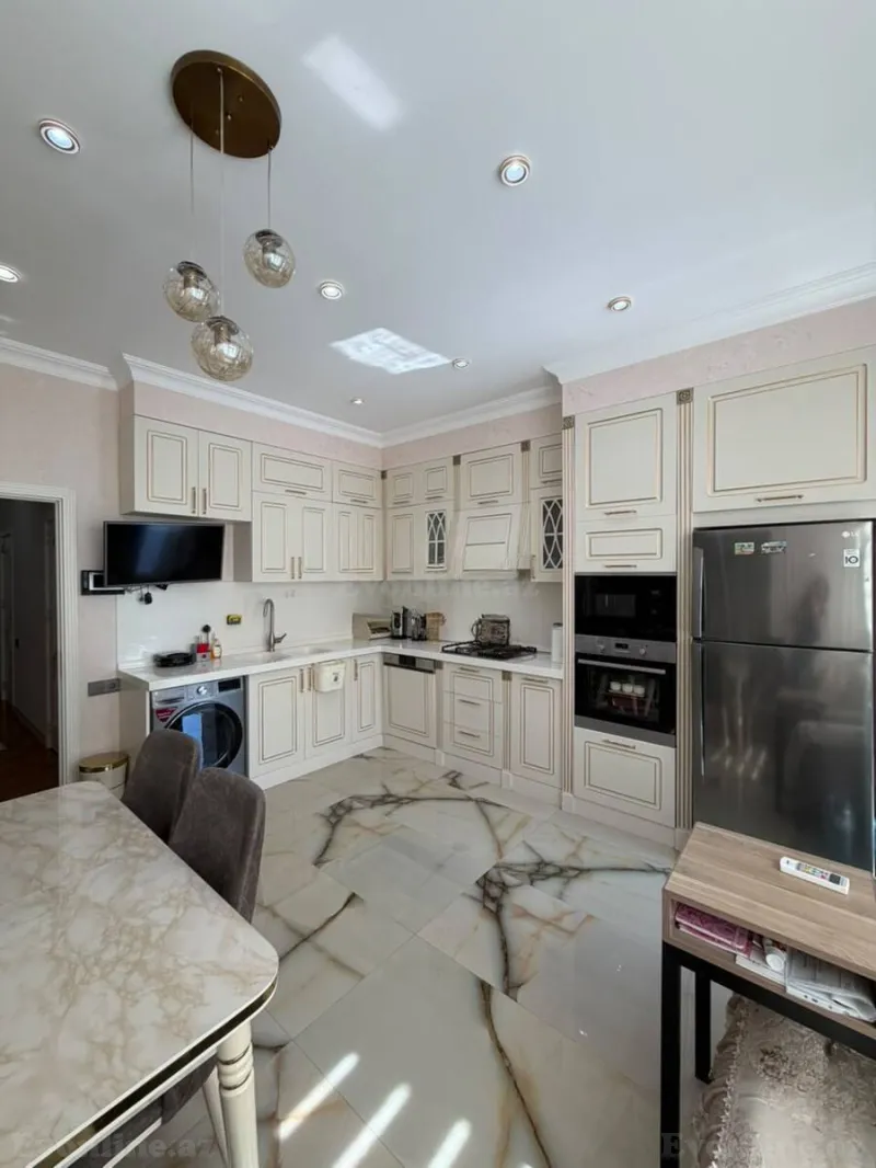 Satılır 4 otaqlı Mənzil Yeni tikili 152 m² 20 Yanvar m. - şəkil 17