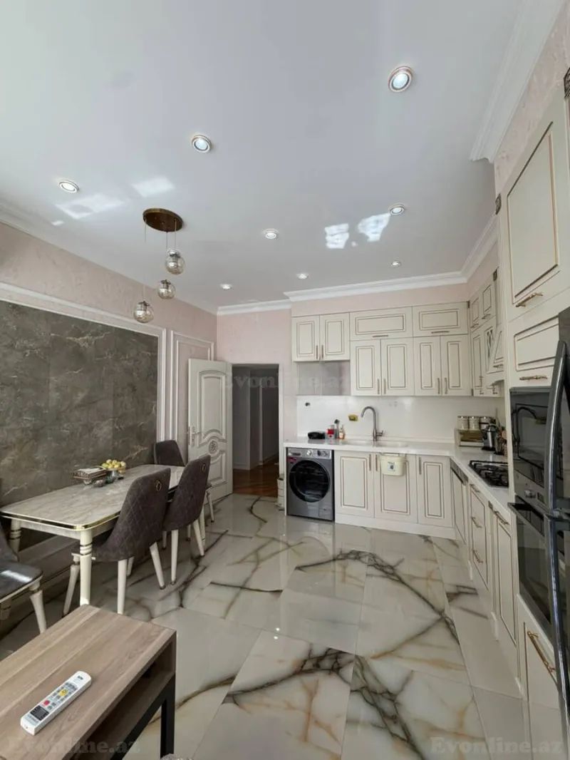 Satılır 4 otaqlı Mənzil Yeni tikili 152 m² 20 Yanvar m. - şəkil 18