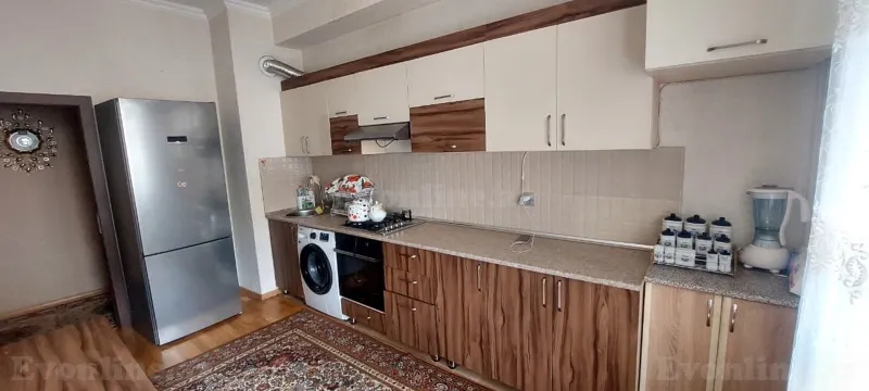 Satılır 3 otaqlı Mənzil Yeni tikili 74 m² Qara Qarayev m. - şəkil 4