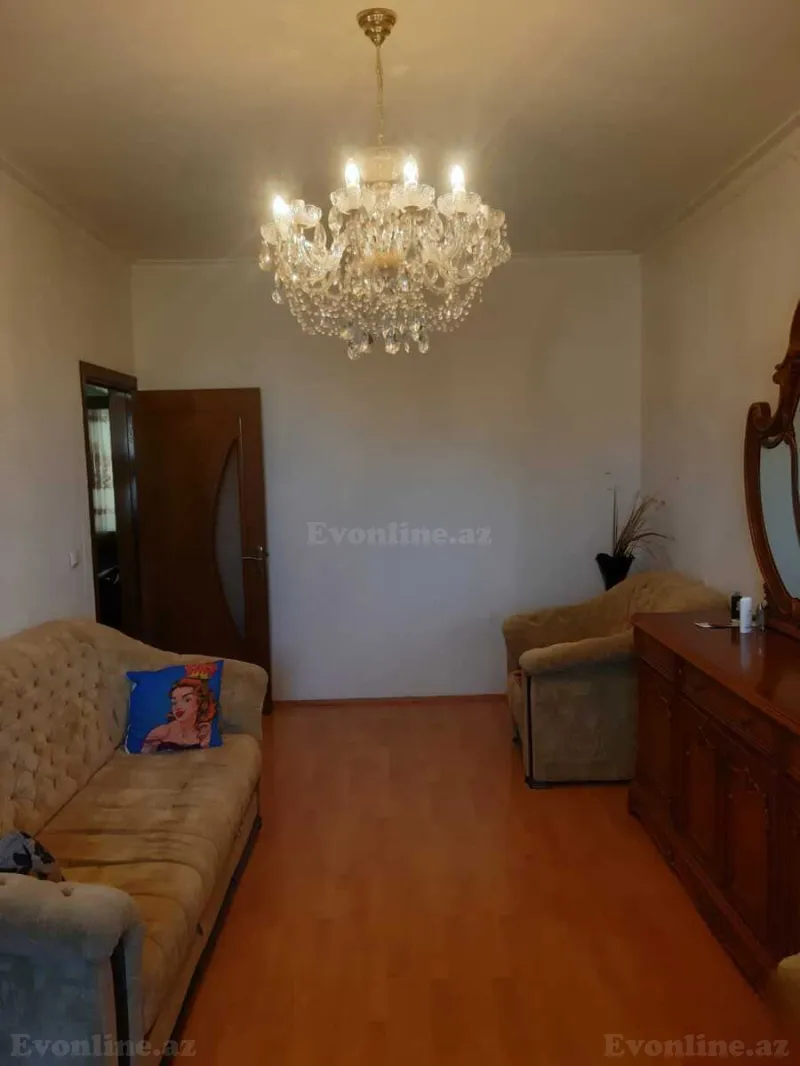 Satılır 4 otaqlı Mənzil Köhnə tikili 100 m² 9-cu mikrorayon - şəkil 4