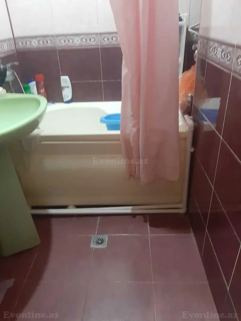 Satılır 4 otaqlı Mənzil Köhnə tikili 100 m² 9-cu mikrorayon - şəkil 22