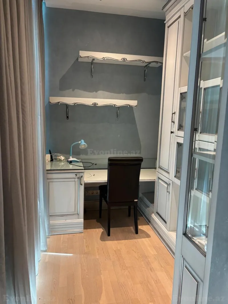 Kirayə verilir 3 otaqlı Mənzil Yeni tikili 165 m² Səbail r. - şəkil 15