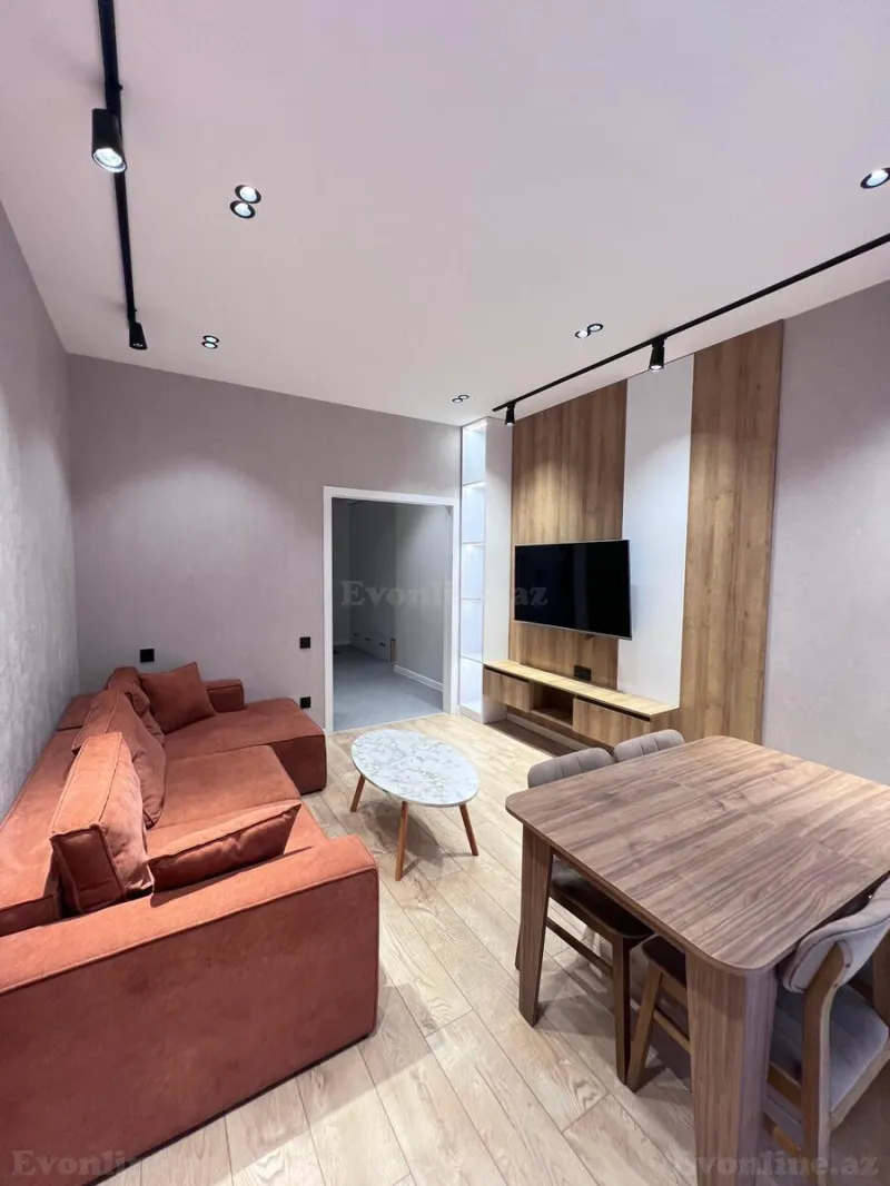 Satılır 3 otaqlı Mənzil Yeni tikili 95 m² Qara Qarayev m. - şəkil 2