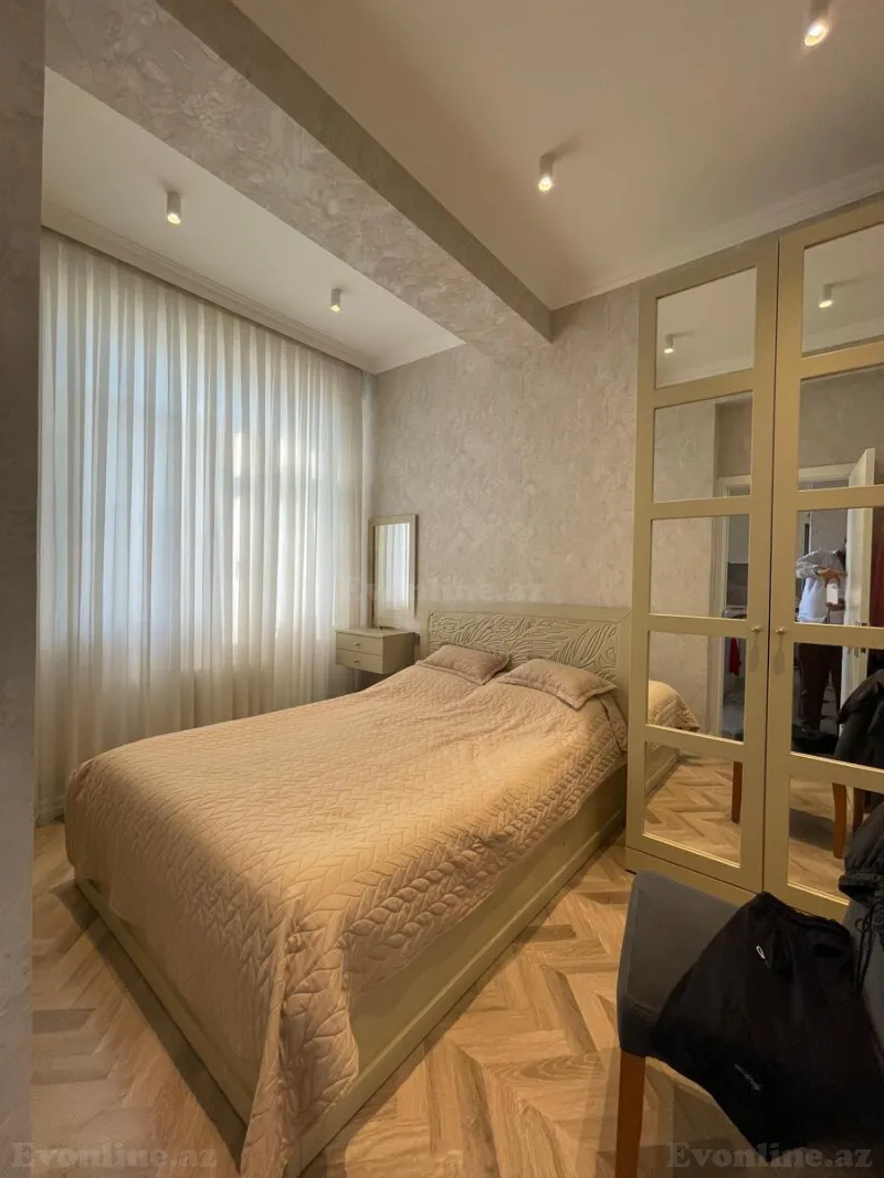 Satılır 3 otaqlı Mənzil Yeni tikili 65 m² Qara Qarayev m. - şəkil 6