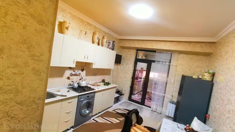 Satılır 2 otaqlı Mənzil Yeni tikili 90 m² 28 May m. - şəkil 3