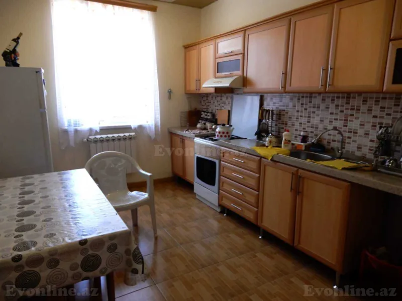 Kirayə verilir 5 otaqlı Həyət evi 160 m² Novxanı - şəkil 9