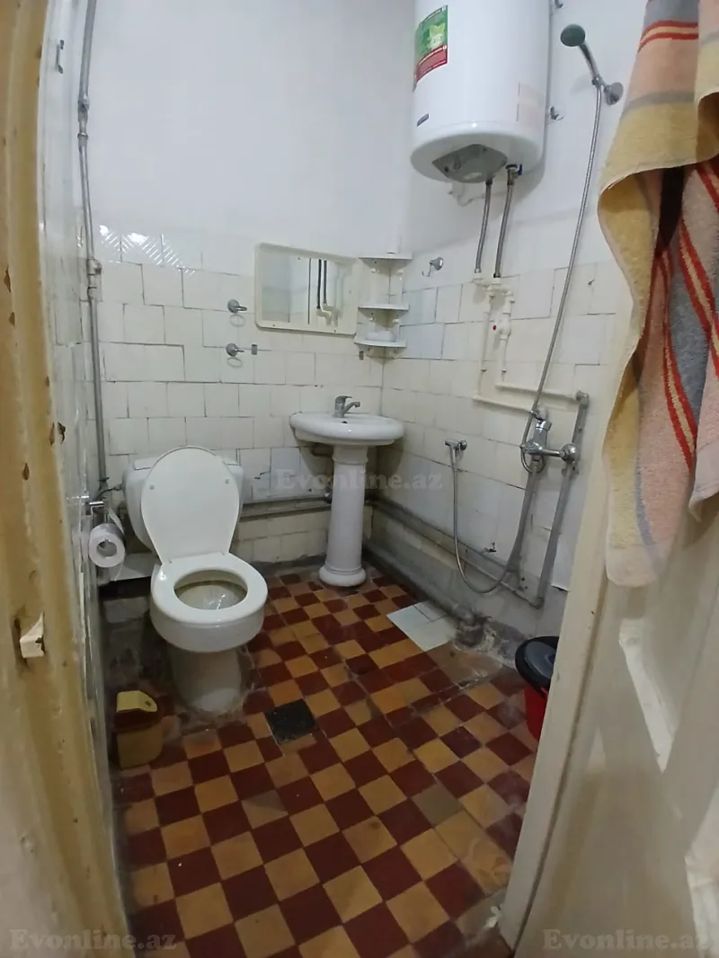 Satılır 2 otaqlı Mənzil Köhnə tikili 58 m² Səbail r. - şəkil 16