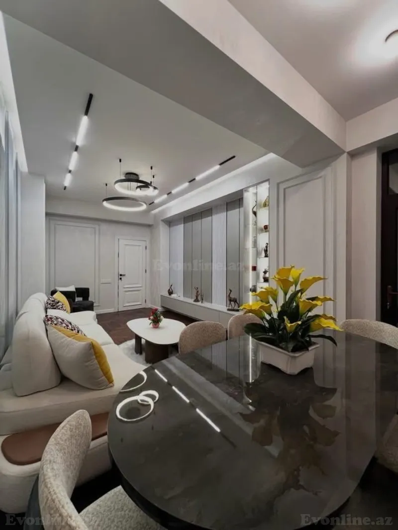 Satılır 3 otaqlı Mənzil Yeni tikili 101 m² Bakmil m. - şəkil 2