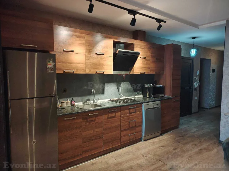 Kirayə verilir 2 otaqlı Mənzil Köhnə tikili 80 m² 28 May m. - şəkil 3
