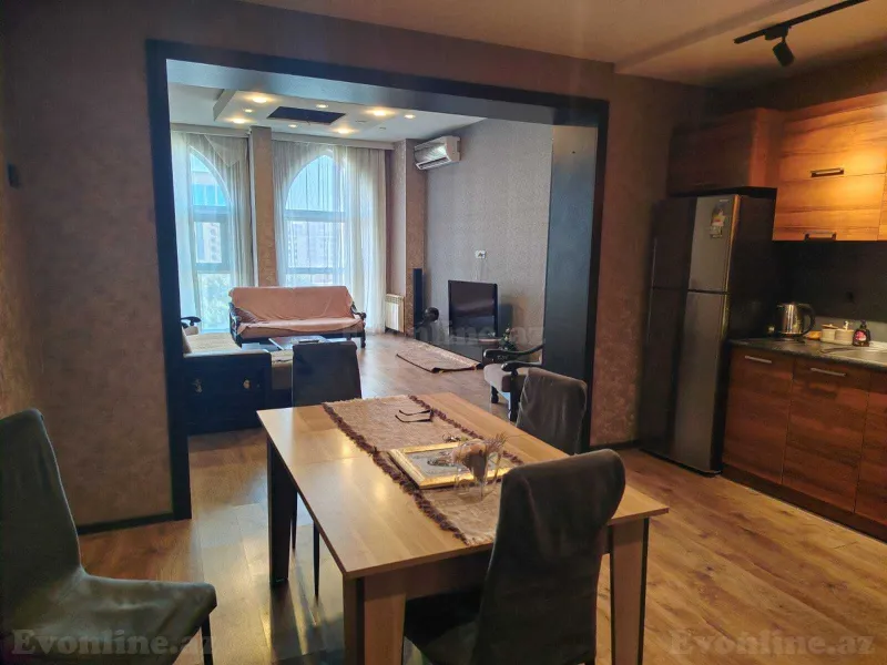 Kirayə verilir 2 otaqlı Mənzil Köhnə tikili 80 m² 28 May m. - şəkil 4