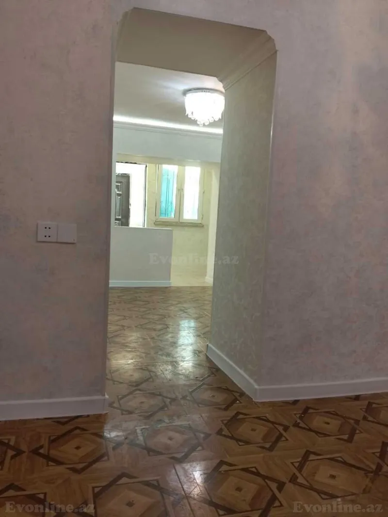 2 otaqlı Həyət evi 32 m² Bayıl Satılır