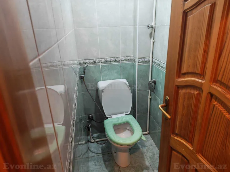 Kirayə verilir 4 otaqlı Mənzil Köhnə tikili 80 m² Neftçilər m. - şəkil 10