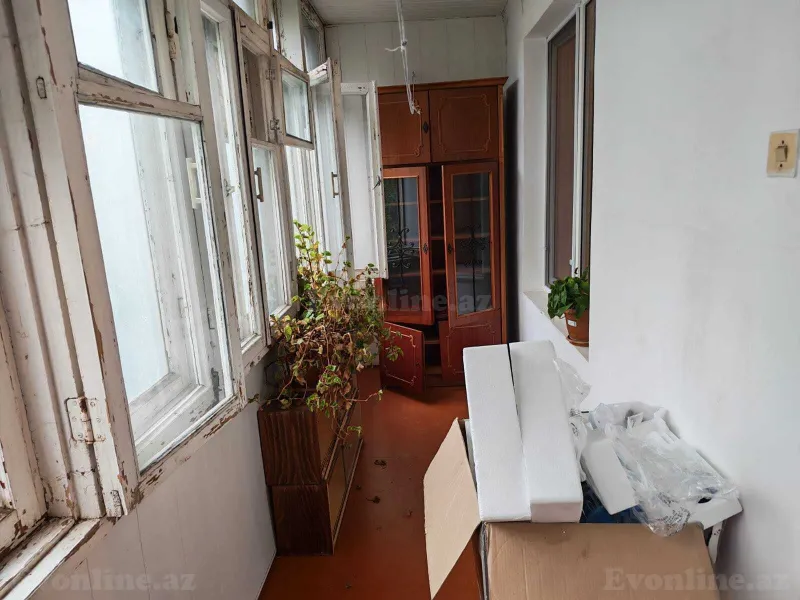 Kirayə verilir 4 otaqlı Mənzil Köhnə tikili 80 m² Neftçilər m. - şəkil 14