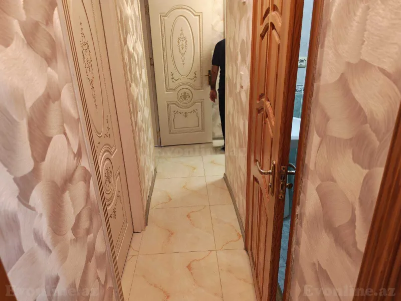 Kirayə verilir 4 otaqlı Mənzil Köhnə tikili 80 m² Neftçilər m. - şəkil 18